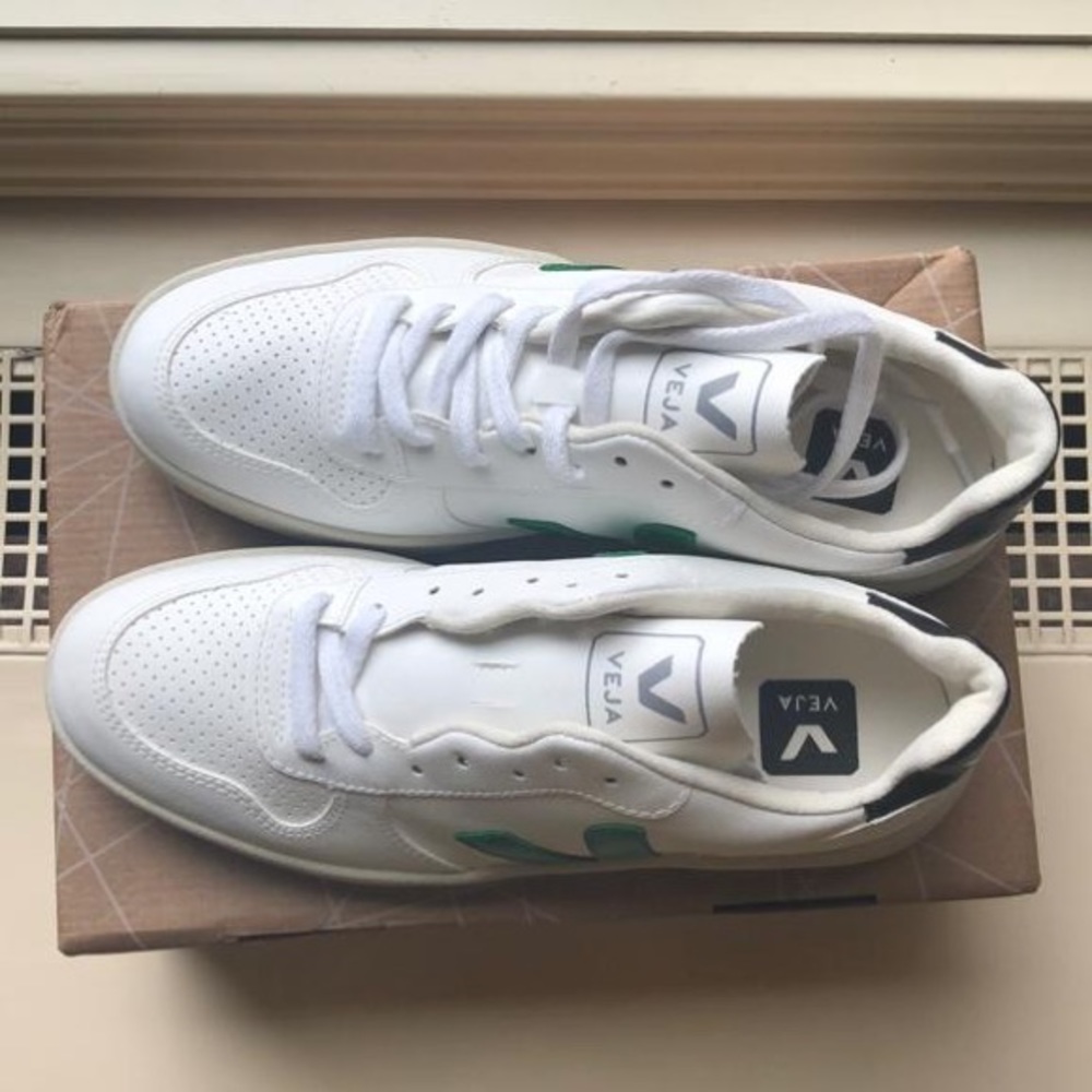 Beja V-10 Bastille White Emeraude Black Sneaker